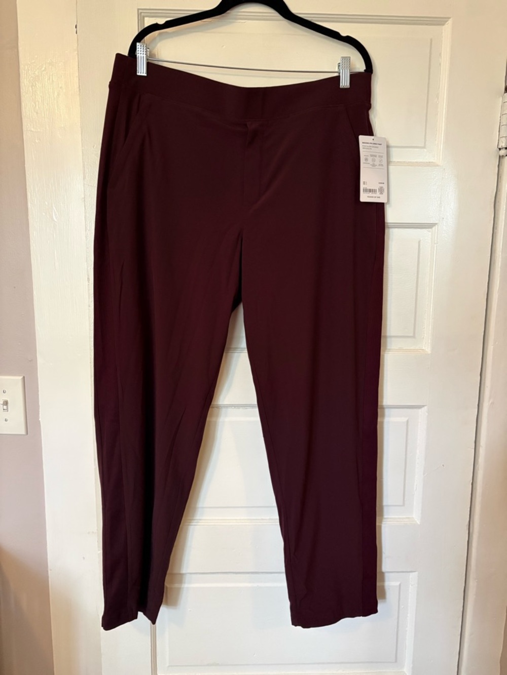 Athleta Brooklyn Pant in Wine 16